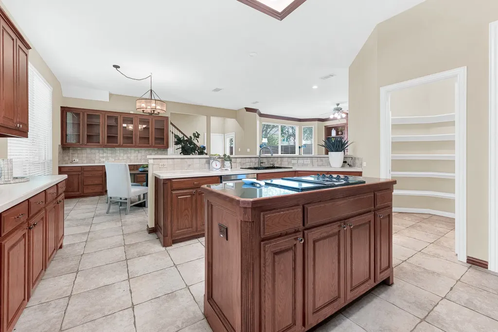 4700 Winter Park Drive Richardson TX 75082