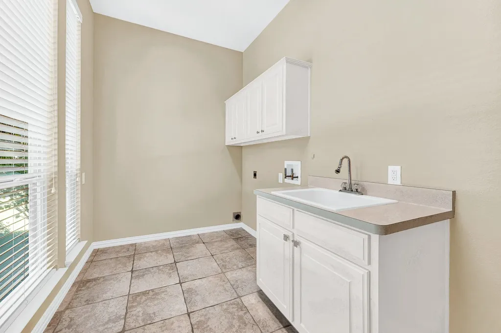 4700 Winter Park Drive Richardson TX 75082