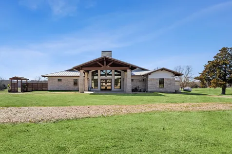 1818 County Road 1151 Cumby TX 75433