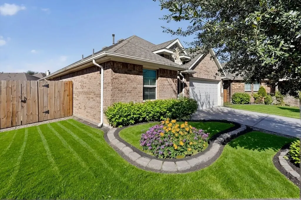 22038 Pheasant Bend Lane Porter TX 77365