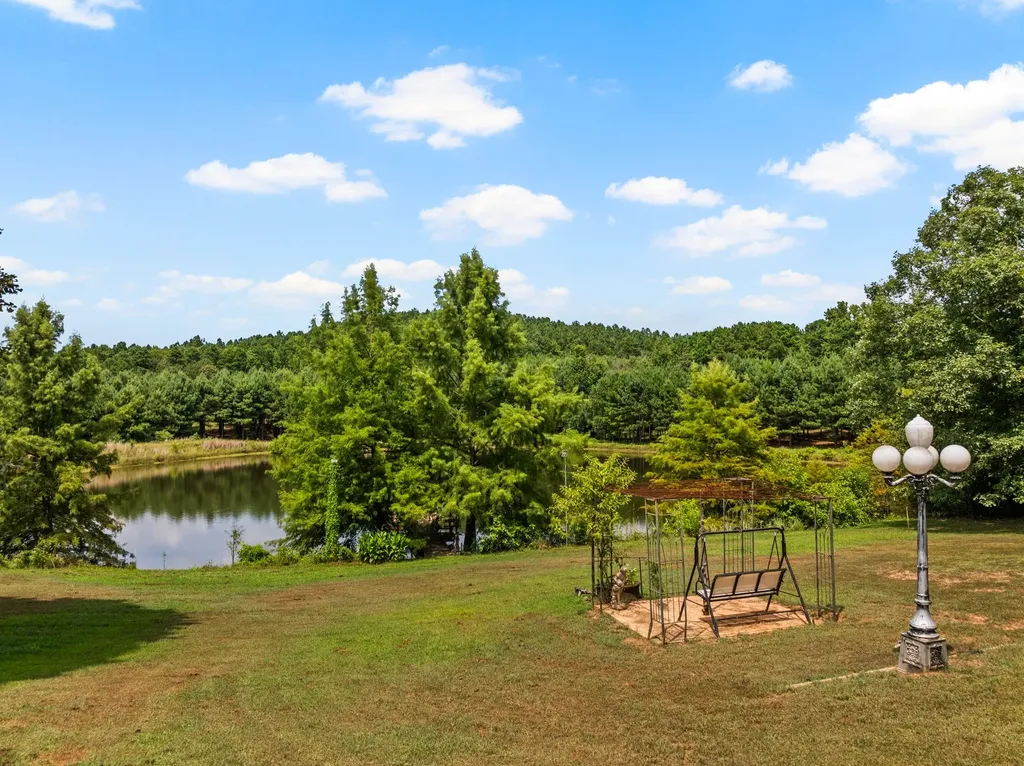 140 County Road 2242 Daingerfield TX 75638
