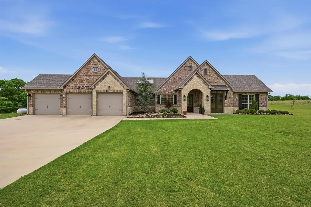 1420 W Shepherd Drive Sherman TX 75092