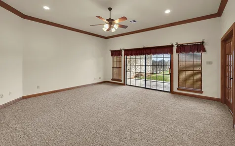 1609 Southern View Lorena TX 76655