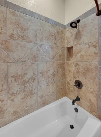 1609 Southern View Lorena TX 76655