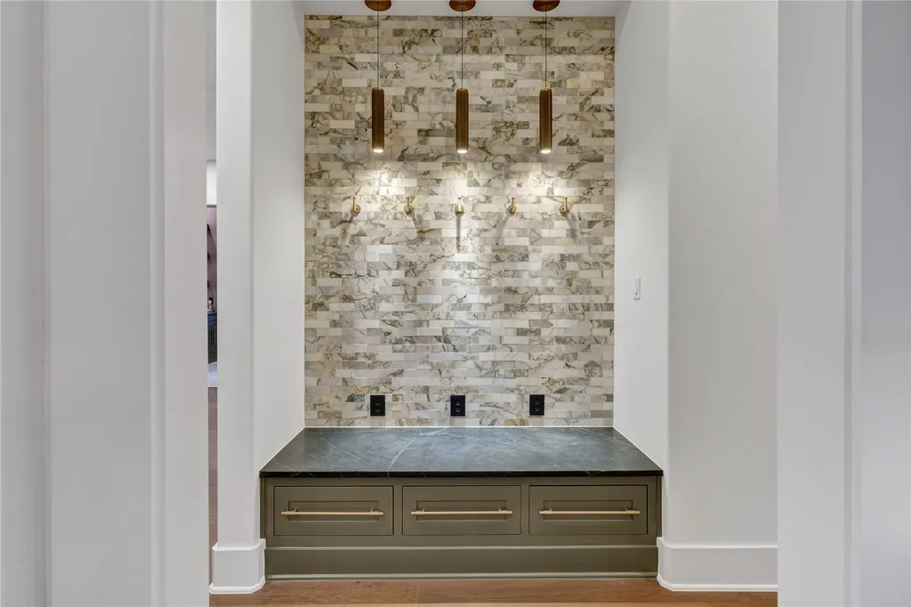 3117 Rio Grande Circle Granbury TX 76035