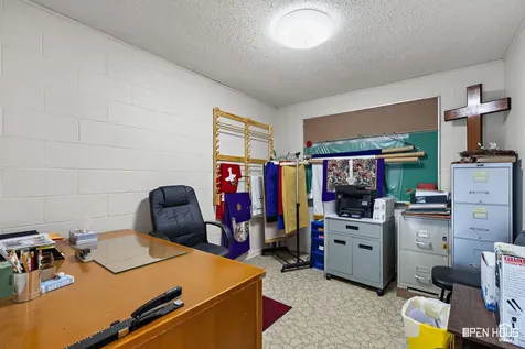 801 N 1st Street Iowa Park TX 76367