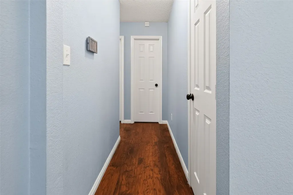 124 Topaz Circle Hewitt TX 76643