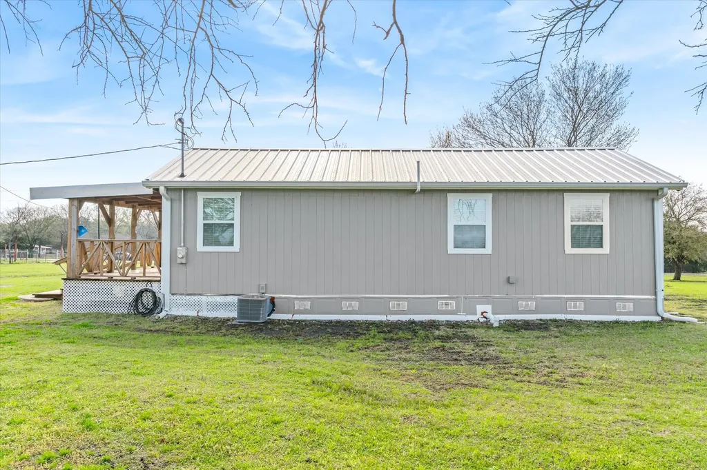 7040 County Road 131b Terrell TX 75161