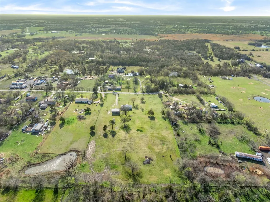 7040 County Road 131b Terrell TX 75161
