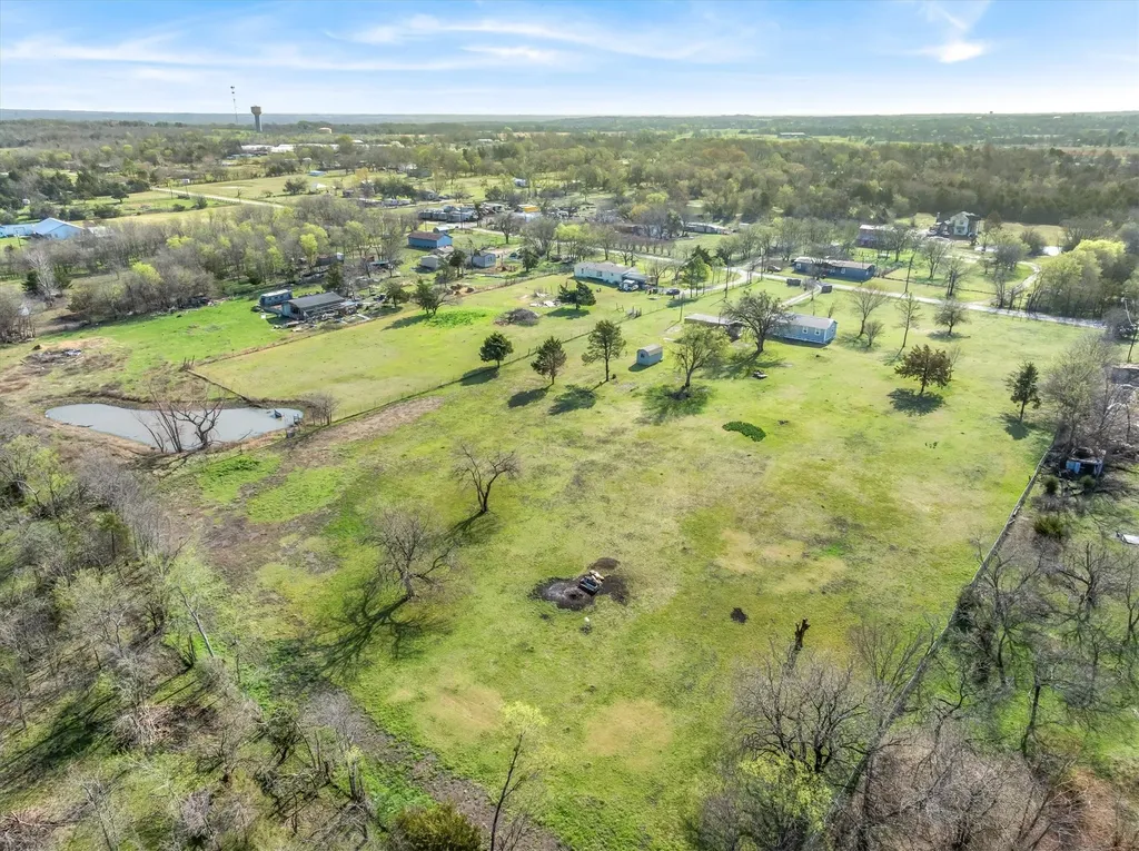 7040 County Road 131b Terrell TX 75161