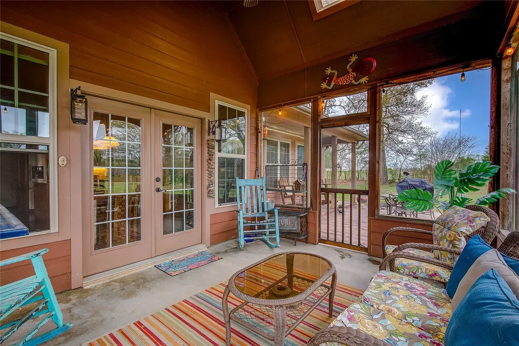 811 Rs County Road 4250 Point TX 75472