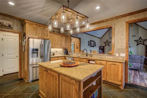 811 Rs County Road 4250 Point TX 75472