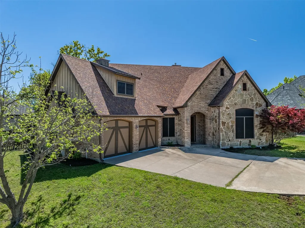 2705 Silverado Trail Sherman TX 75092