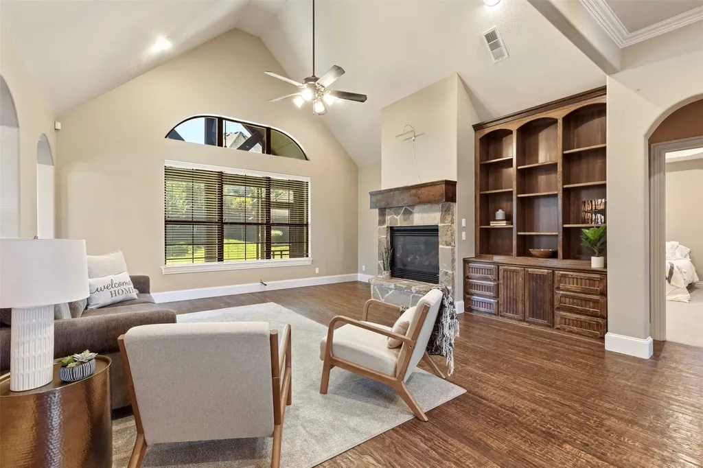 2705 Silverado Trail Sherman TX 75092
