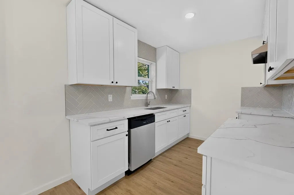 1304 Glynn Oaks Drive Arlington TX 76010