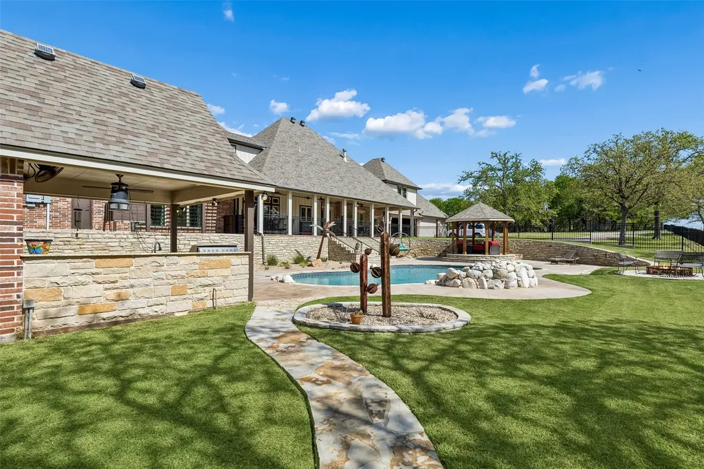 700 Temple Hall Highway Granbury TX 76049