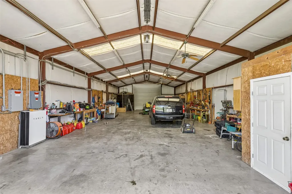 700 Temple Hall Highway Granbury TX 76049