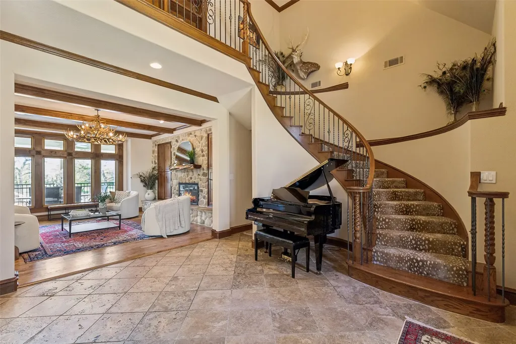 700 Temple Hall Highway Granbury TX 76049