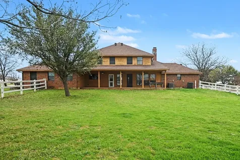 10101 Round Hill Road Fort Worth TX 76131