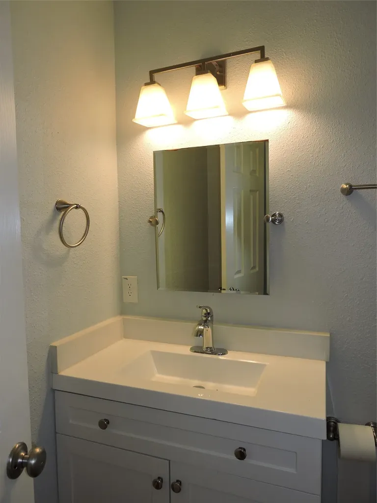 12238 Oberlin Drive Dallas TX 75243