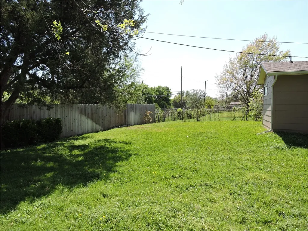 12238 Oberlin Drive Dallas TX 75243