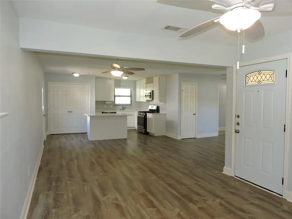 12238 Oberlin Drive Dallas TX 75243