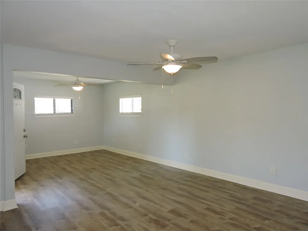 12238 Oberlin Drive Dallas TX 75243