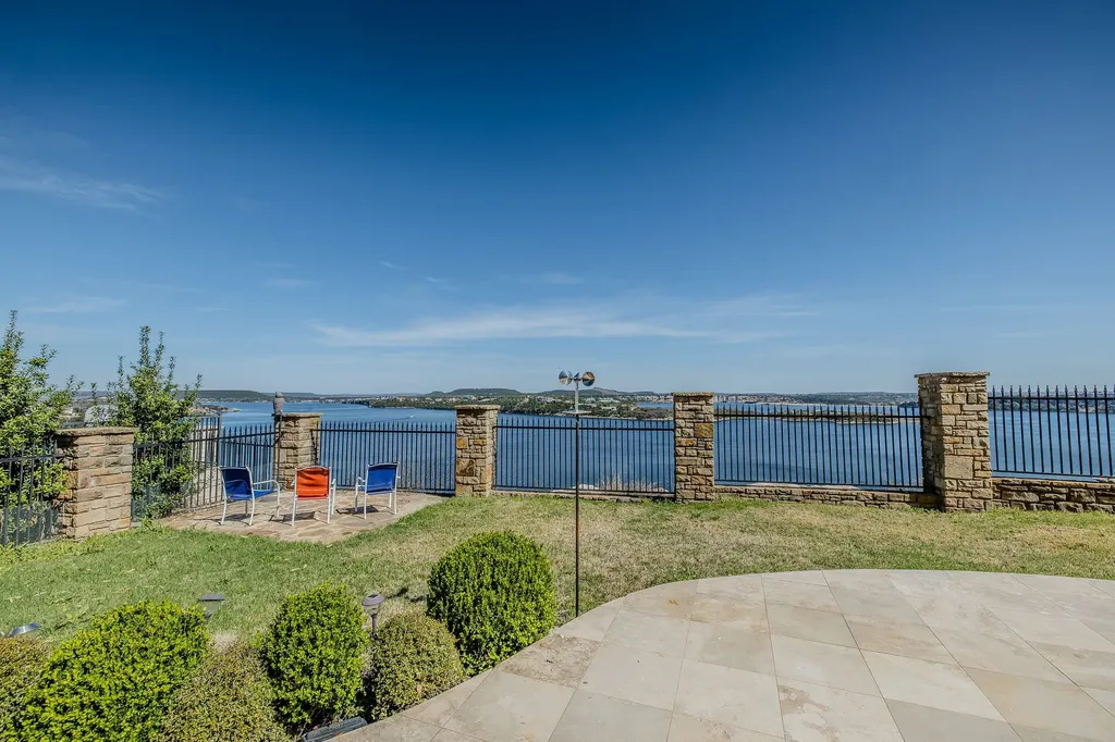 140 Oyster Bay Possum Kingdom Lake TX 76449