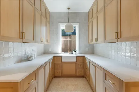 5807 Glen Falls Lane Dallas TX 75209