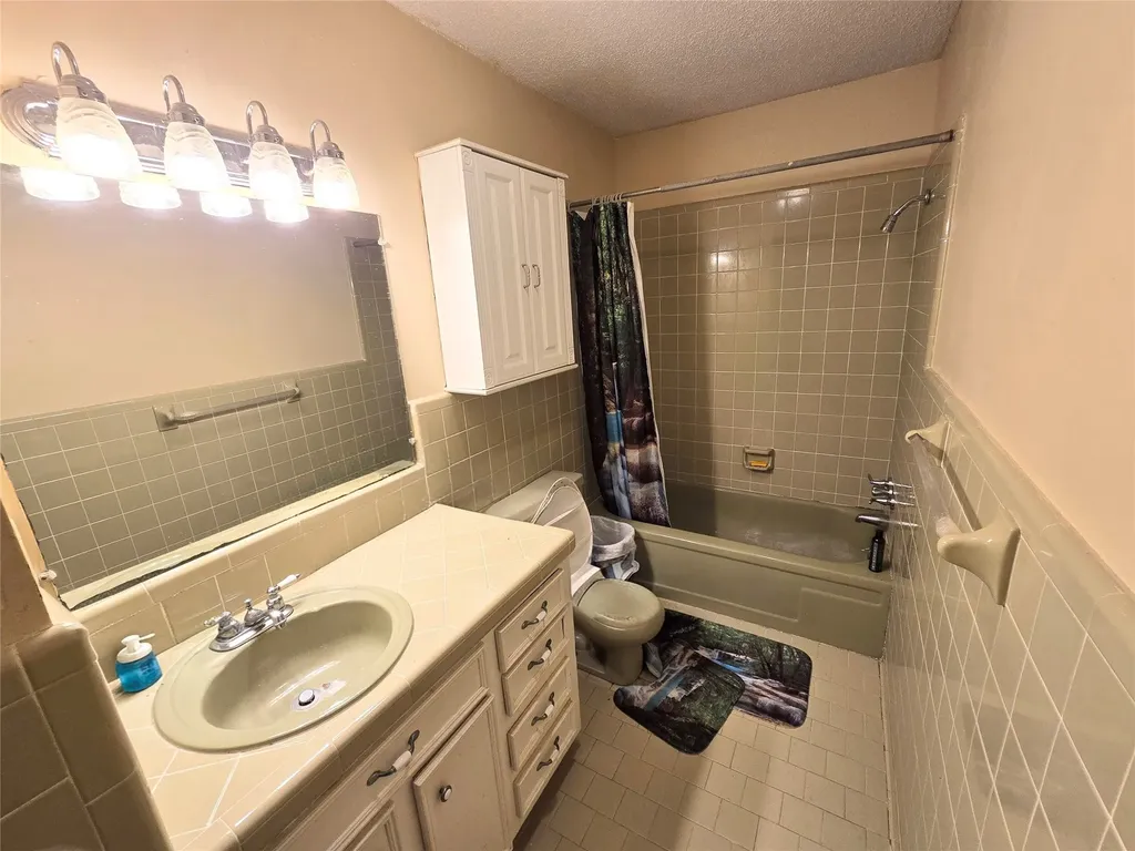 910 Twilight Lane Center TX 75935