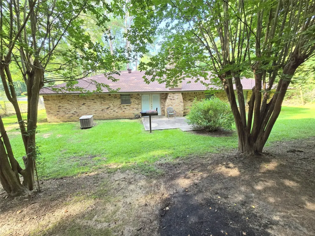 910 Twilight Lane Center TX 75935