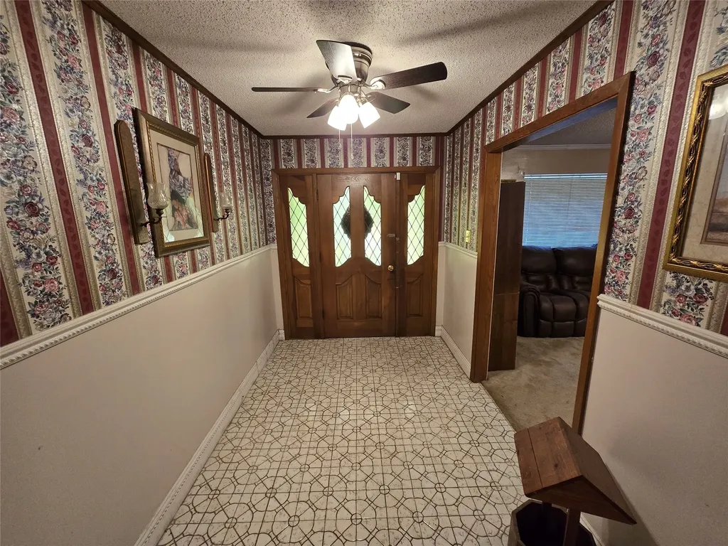 910 Twilight Lane Center TX 75935