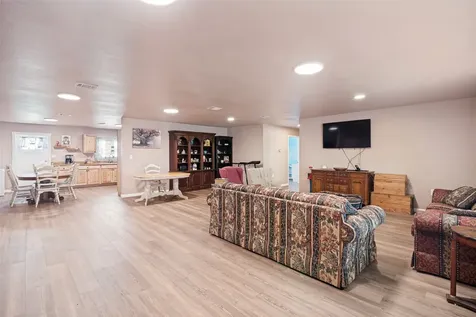 256 Vz County Road 2507 Canton TX 75103