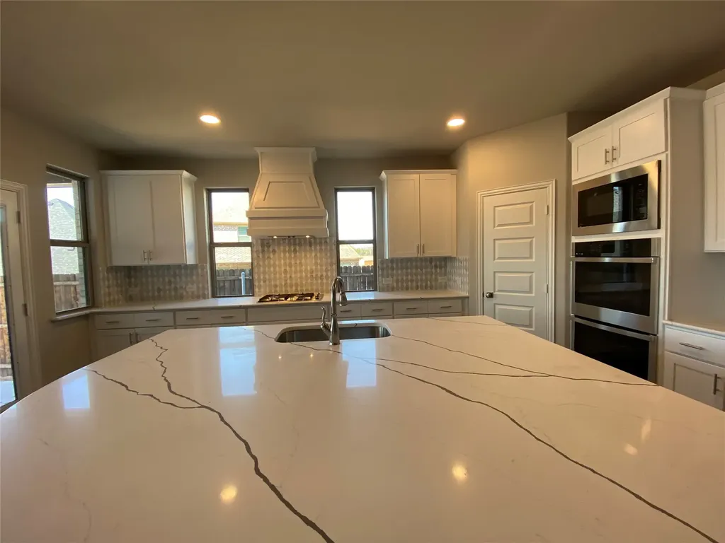 3407 Barrett Lane Crandall TX 75114