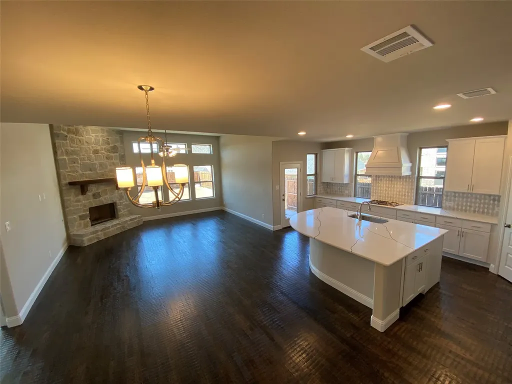 3407 Barrett Lane Crandall TX 75114