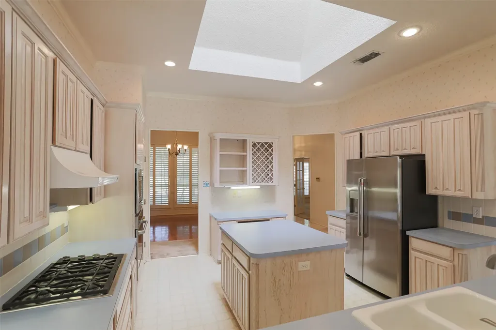 7005 Meadowside Road S Fort Worth TX 76132