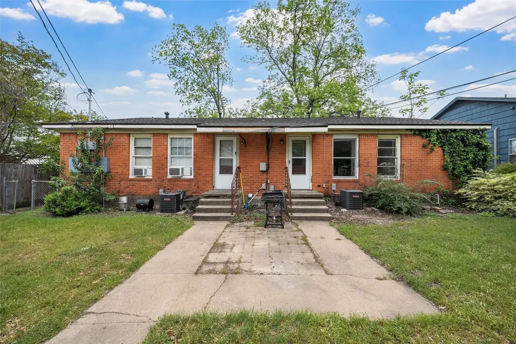 3717 Parkwood Street Waco TX 76710