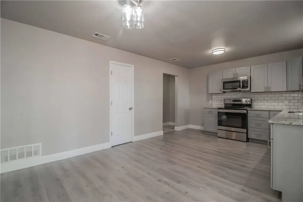 7305 Woodbridge Drive Forest Hill TX 76140