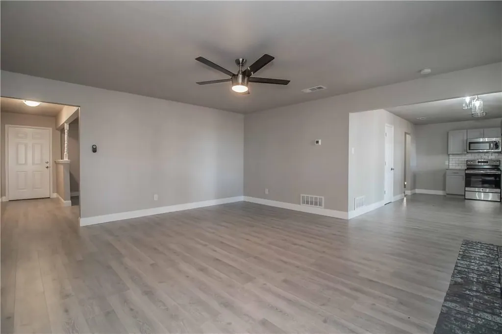 7305 Woodbridge Drive Forest Hill TX 76140