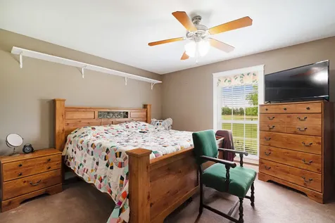 4141 Farm Road 2820 Sumner TX 75486