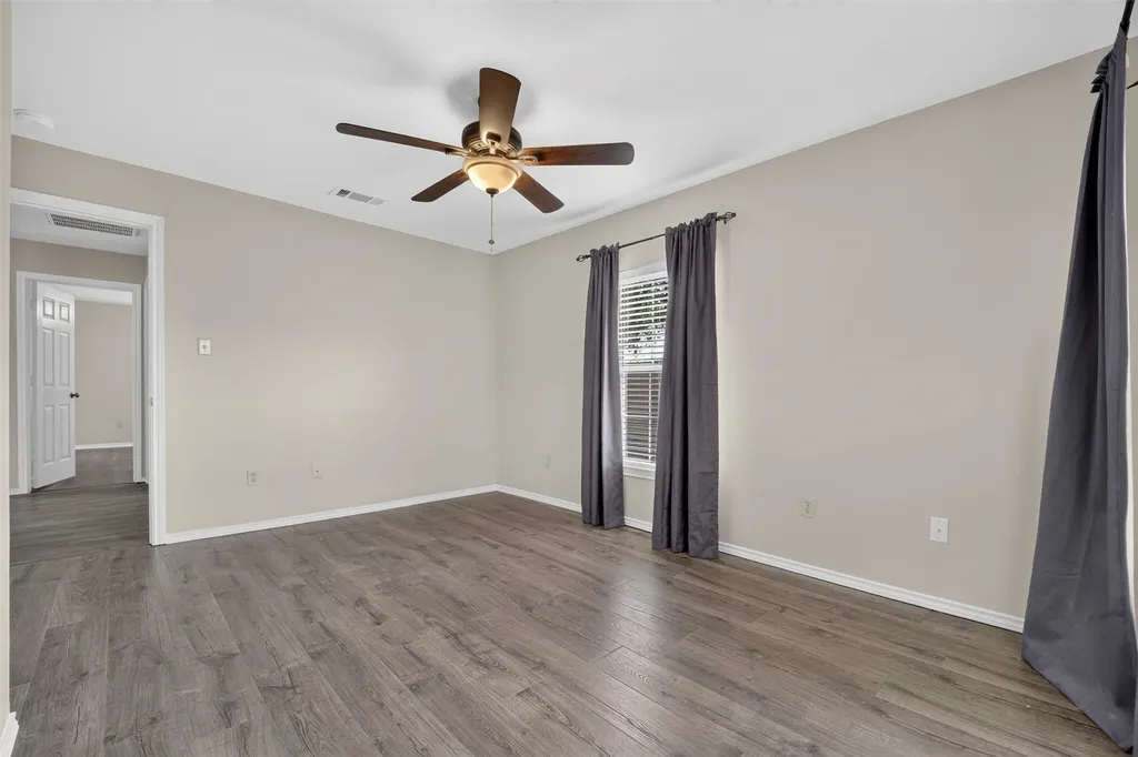 1914 Stanford Street Greenville TX 75401