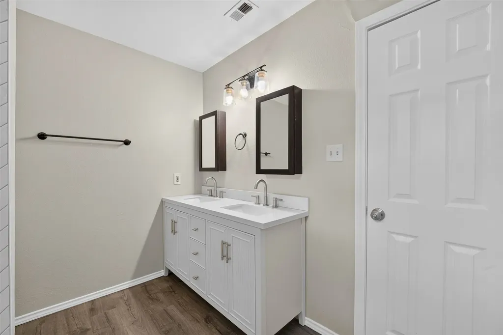 1914 Stanford Street Greenville TX 75401