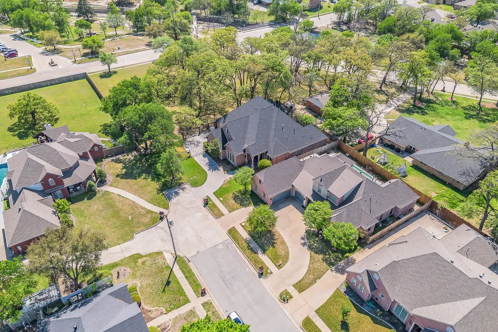 2726 Country Club Road Pantego TX 76013