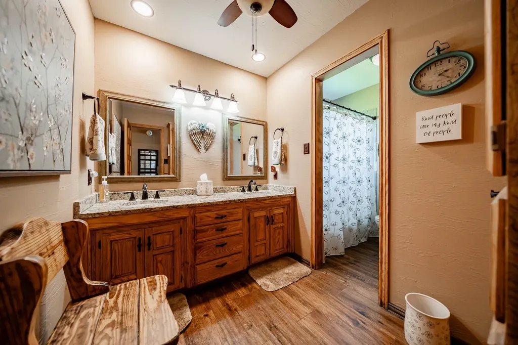 4946 County Road 410 Hawley TX 79525