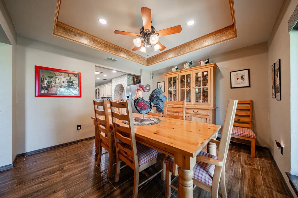 4946 County Road 410 Hawley TX 79525