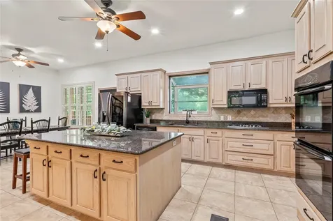 1036 Pvt Road #8905C Canton TX 75103