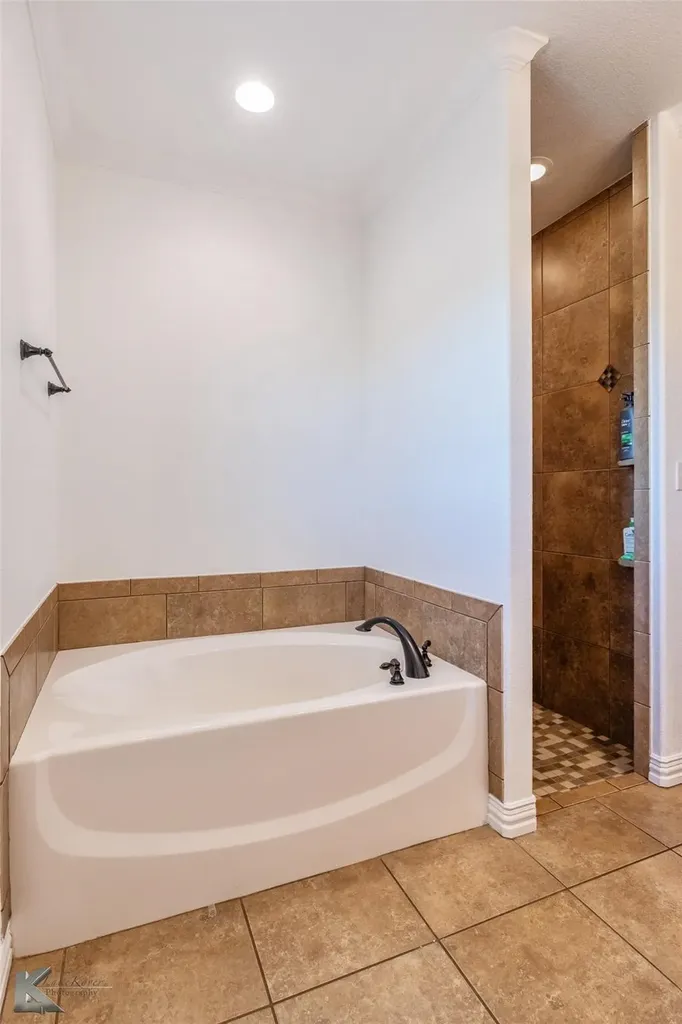 357 County Road 337 Tuscola TX 79562