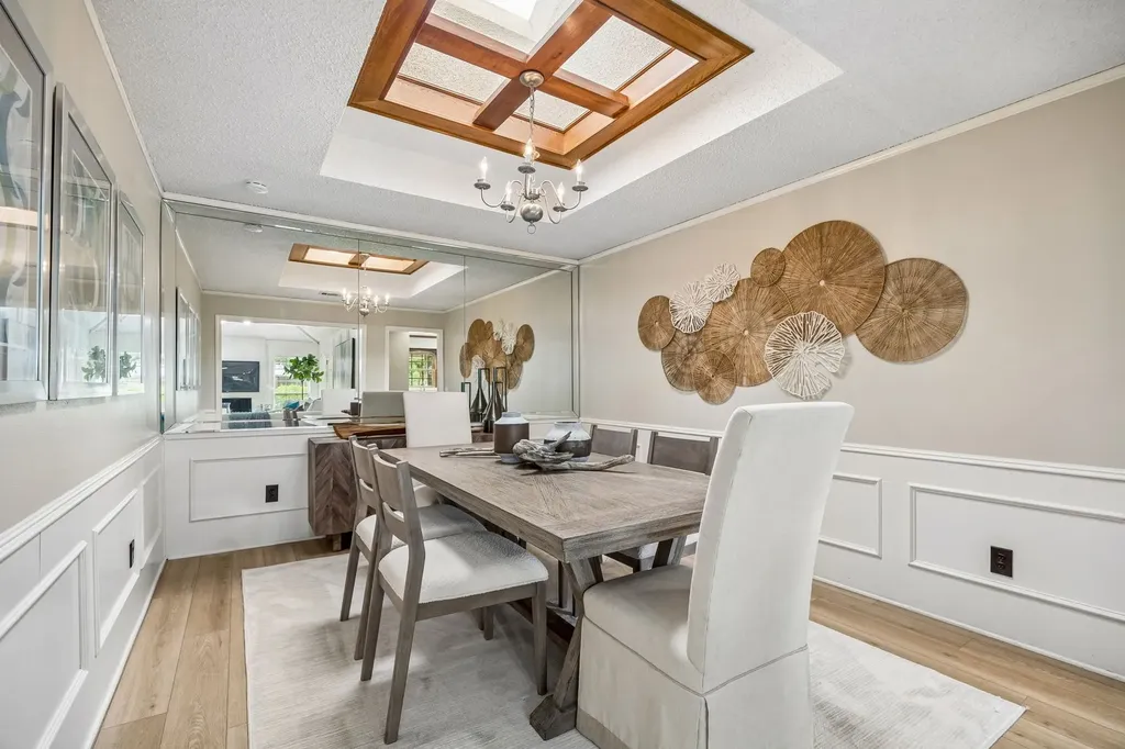 2723 Dali Drive Dallas TX 75287