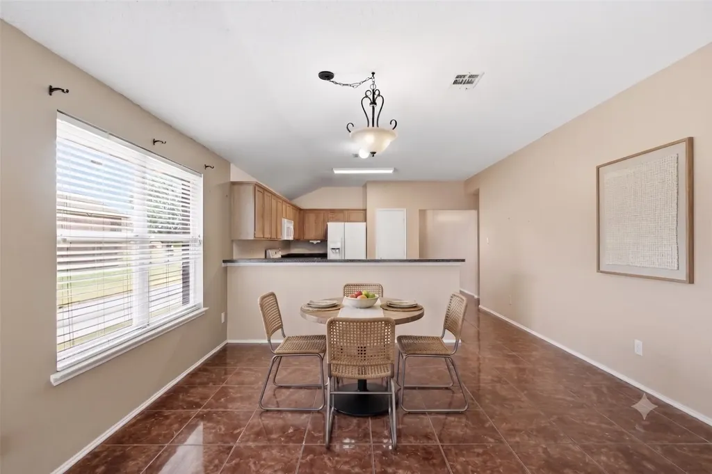 640 Canyon Place Desoto TX 75115