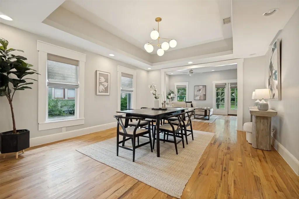 5621 Tremont Street Dallas TX 75214